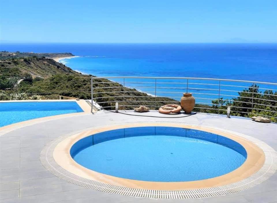 Kaminia Blu Ratzaklíon Exterior foto